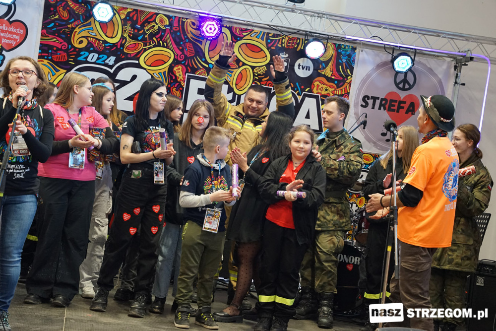 Moc serc podczas 32. Finału WOŚP w Jaroszowie [FOTO] 